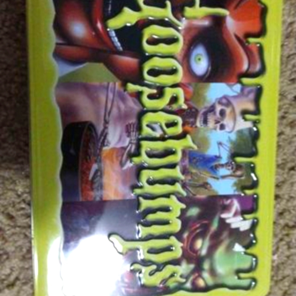 Collectibles Goosebumps vintage books